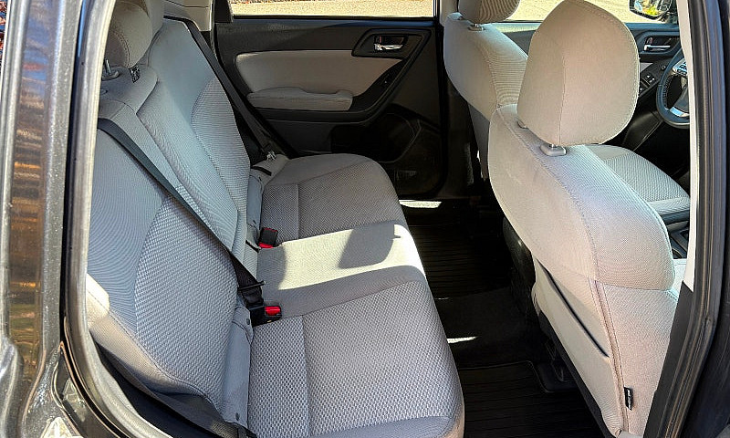 2014 Subaru Forester...