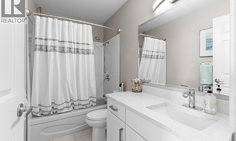 2440 Margaret Roadwe...