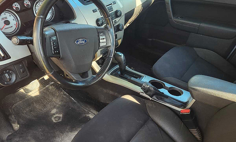 2011 Ford Focus Ses...