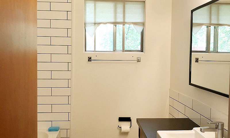 For Rent - Bright 2 ...