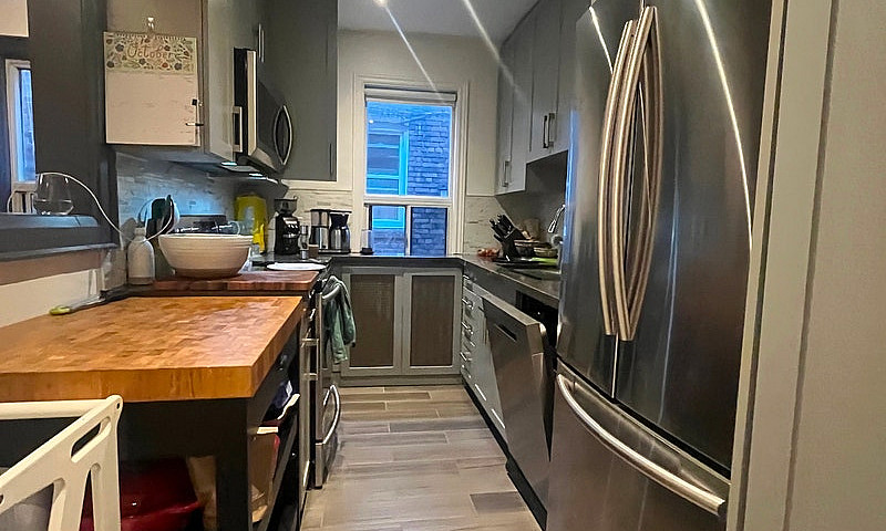 2 Bdrm Casa Loma...