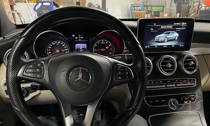 2016 Mercedes Benz C...