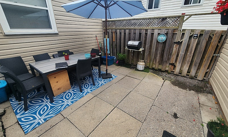 1 Br Apt Downtown Re...