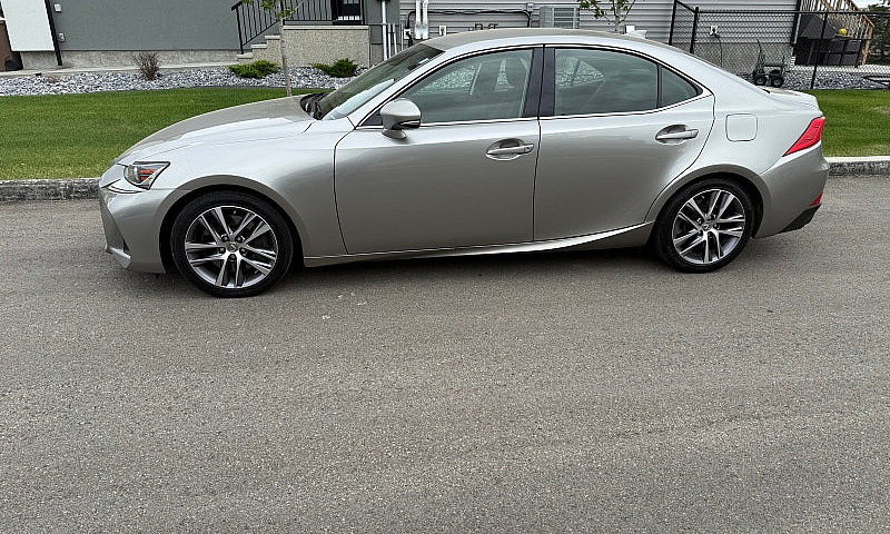 2018 Lexus 300 Is Aw...