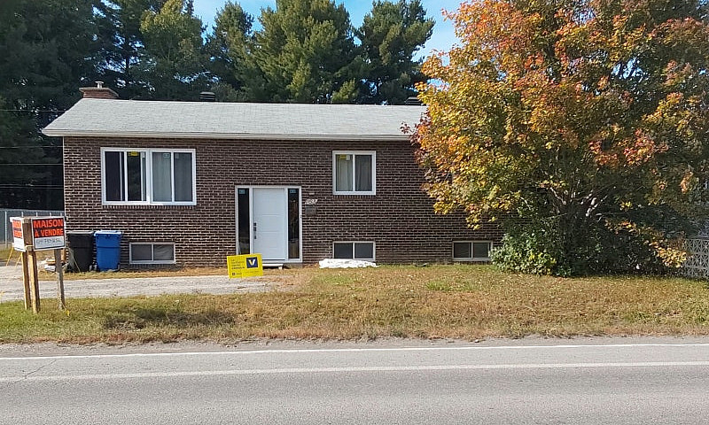Maison À Vendre...