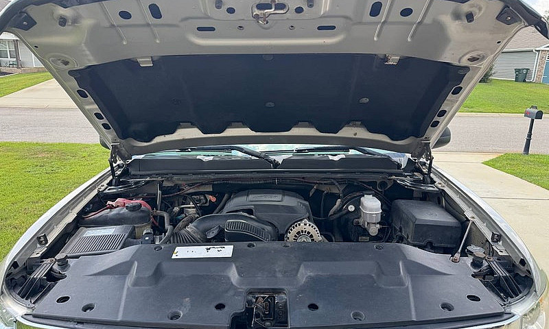 2009 Chevy Silverado...