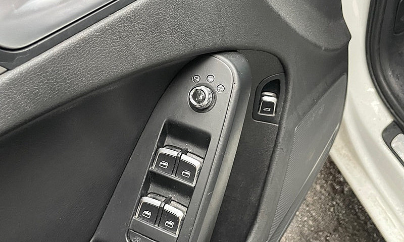 Audi A4 2013 Low Mil...