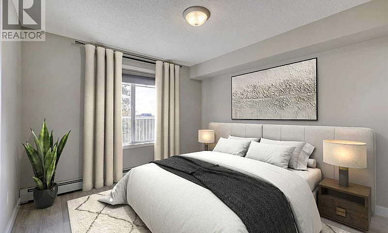 Beautiful 2 Bed +Den...