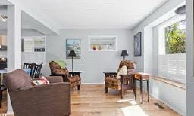 Furnished Room For R...