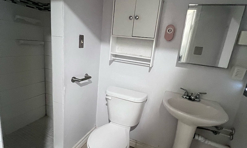 2 Bedroom And One Wa...