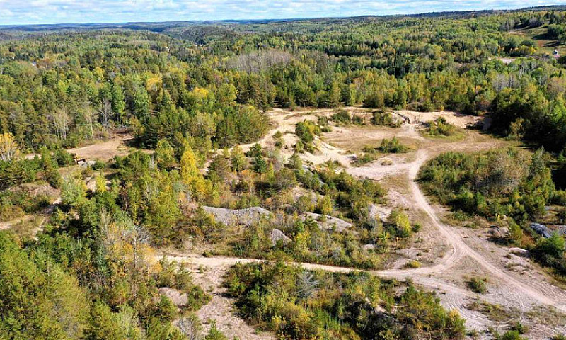 40 Acres Of Land - P...
