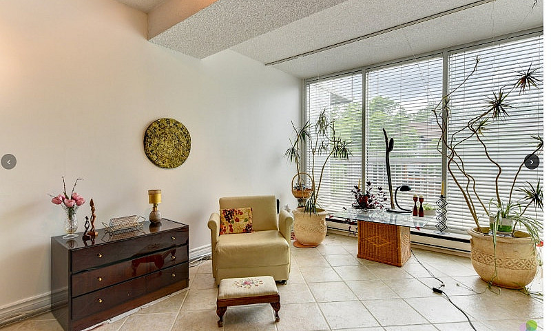Tres Grand Condo 162...