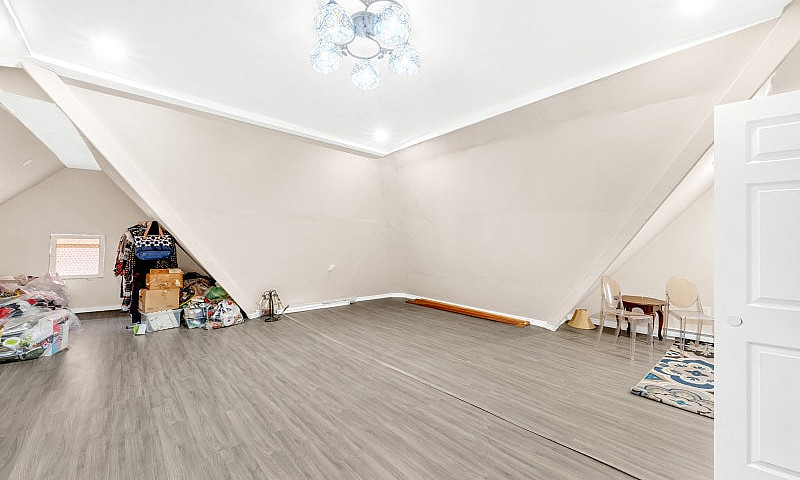 Large House For Sale...