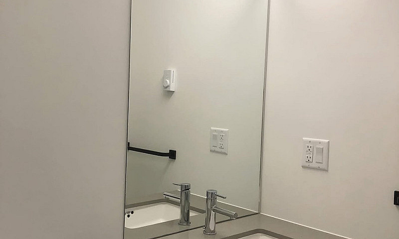 Spacious 2-Bedroom C...