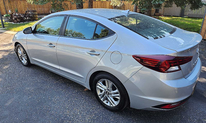 2020 Hyundai Elantra...