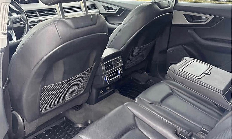 Audi Q7 2018...