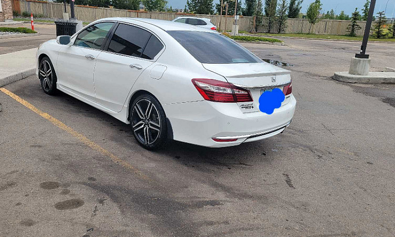 2017 Honda Accord To...
