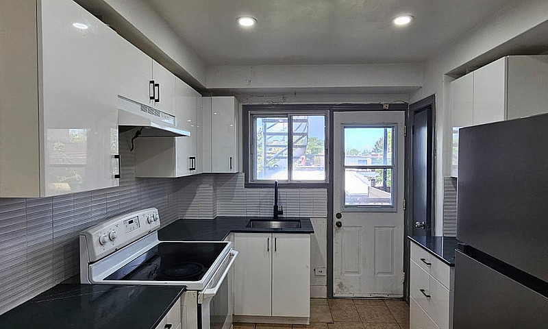  6½ Apartment For Re...