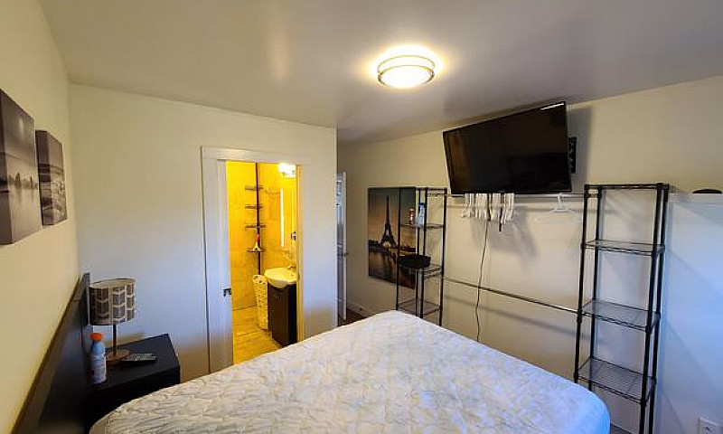 Deluxe, Two Bedroom,...