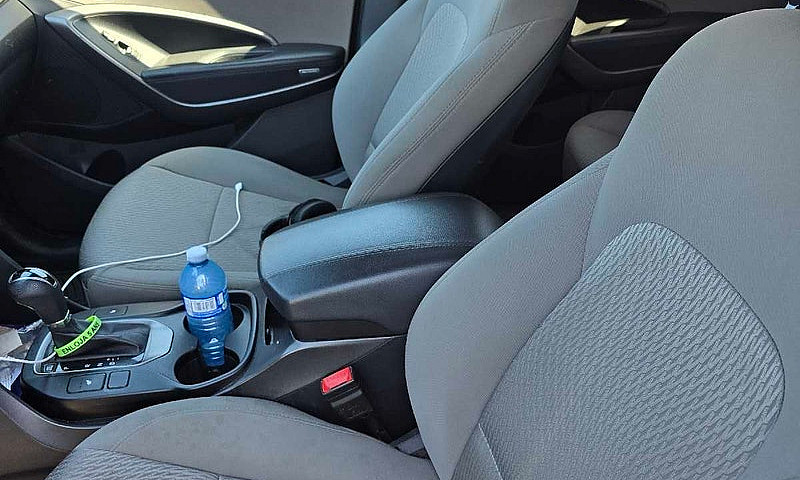 Hyundai Santa Fe 201...