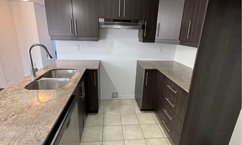2 Beds 1 Bath Apartm...
