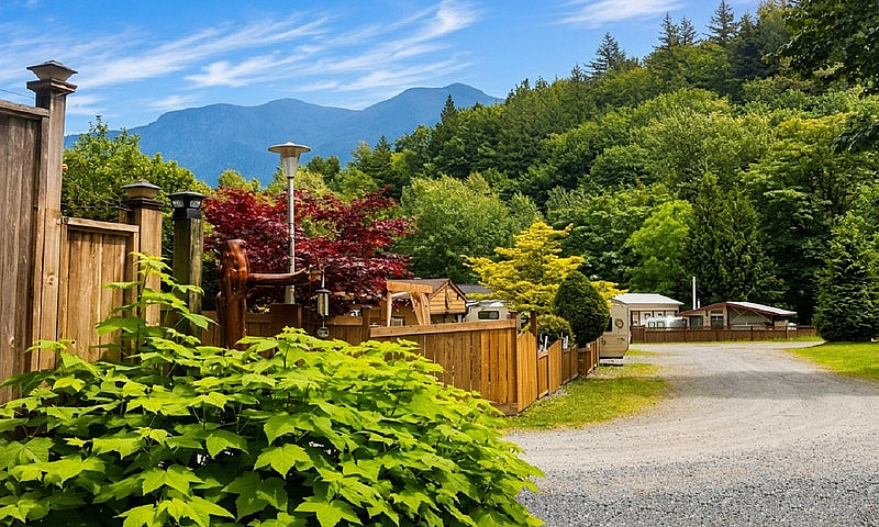 Own Land At Cultus L...
