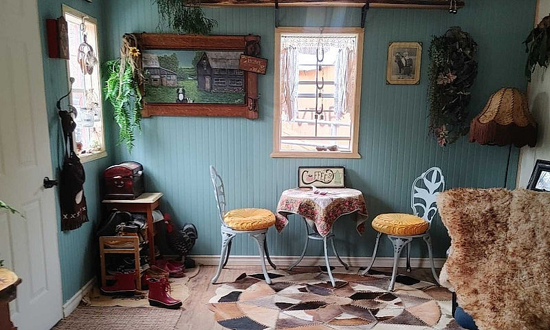 Kodiak Sheds/Cottage...