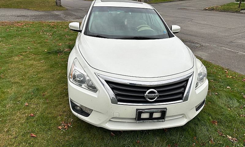 Nissan Altima Bon Et...
