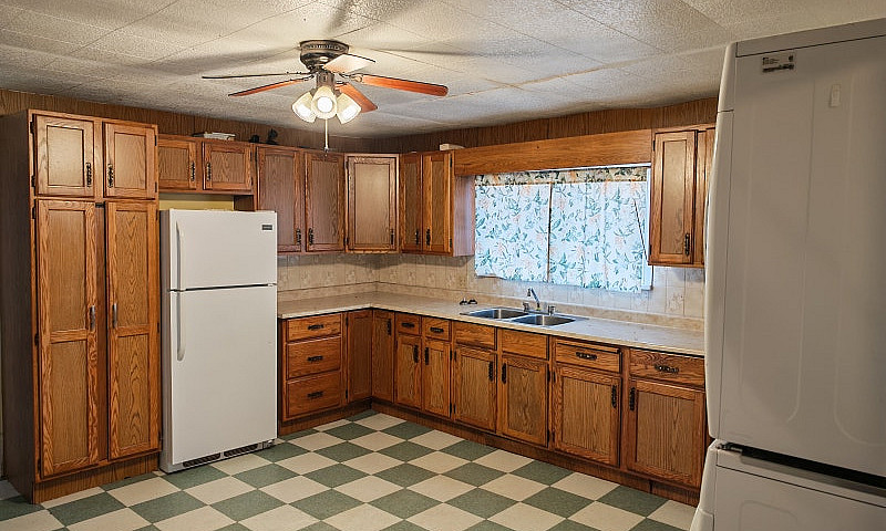 Country House,  3 Be...