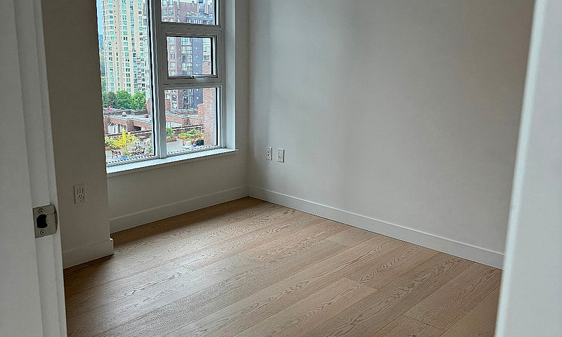 2 Bed Downtown Vanco...