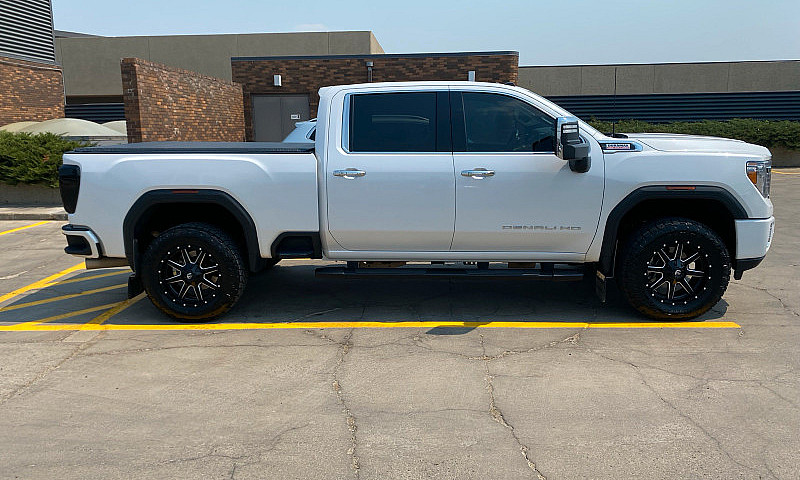 2022 Gmc 3500 Denali...