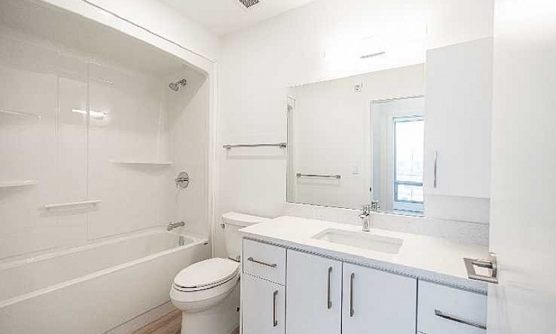 (Sublet) 1  Bed 1 Ba...