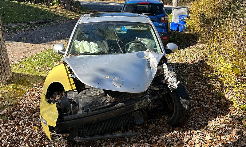 2002 Volkswagen Beet...
