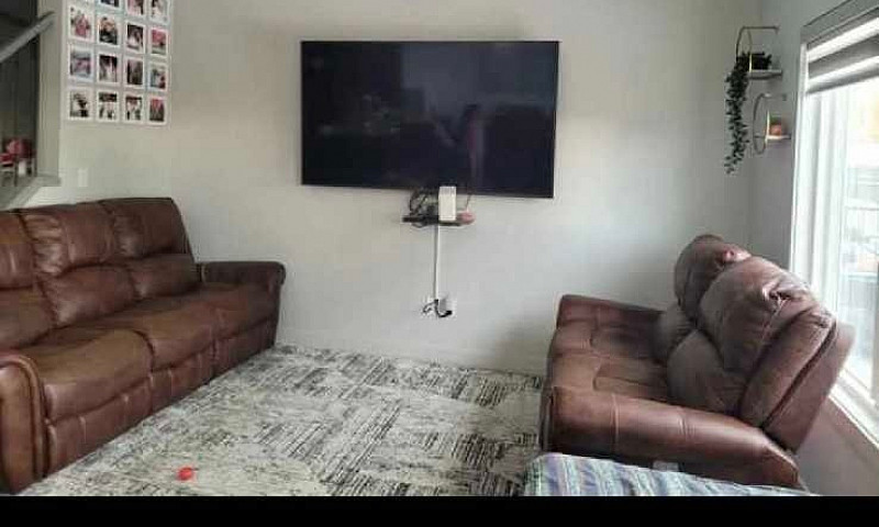 4 Bedroom 3.5 Bathro...
