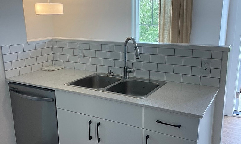Rental In Spruce Gro...