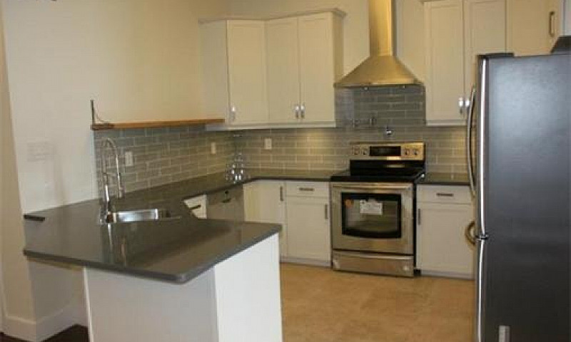 2Bdr Warehouse Condo...