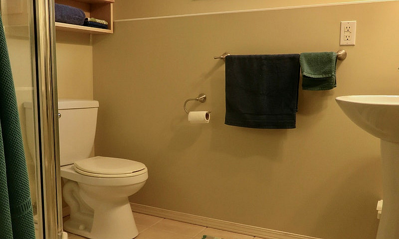 1 Bedroom Suite Avai...