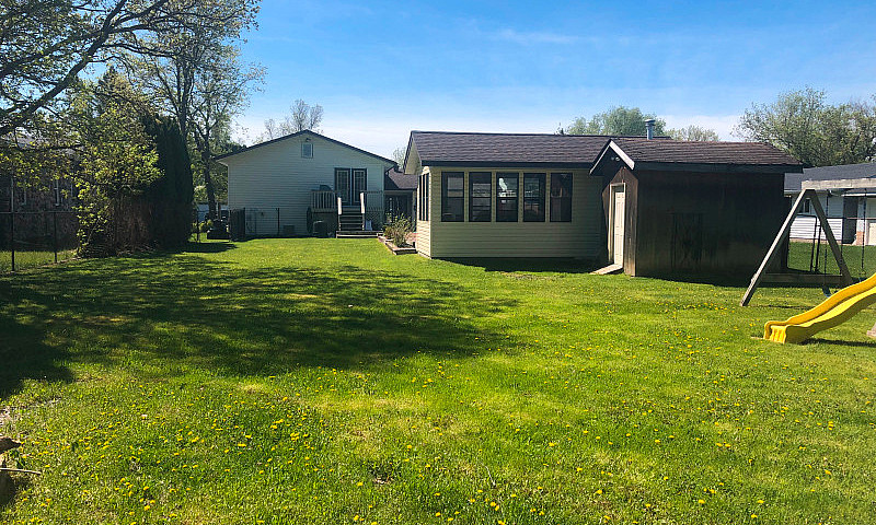 Stunning 5 Bed, 2 Ba...
