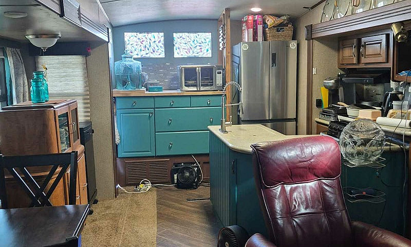 Rv And Cabin. Louis ...