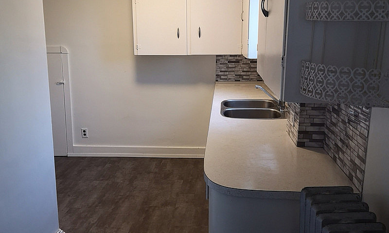 Top-Floor 2Br Suite ...
