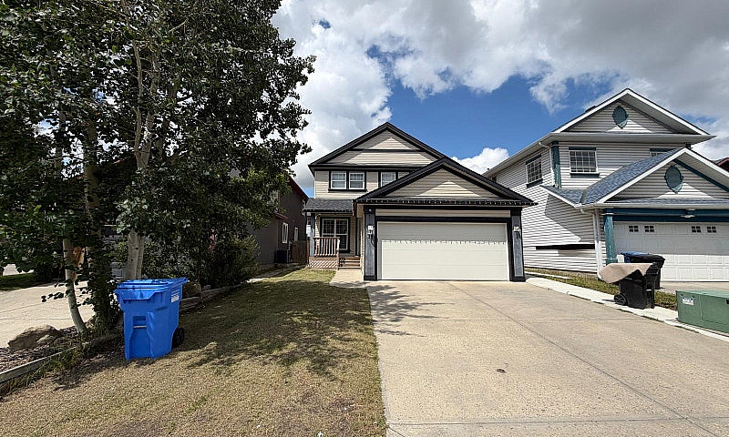 Spacious 2 Bedroom B...