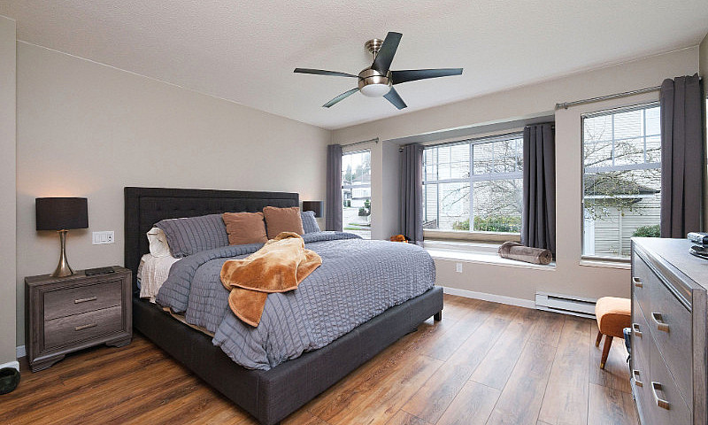 Townhouse For Sale! ...