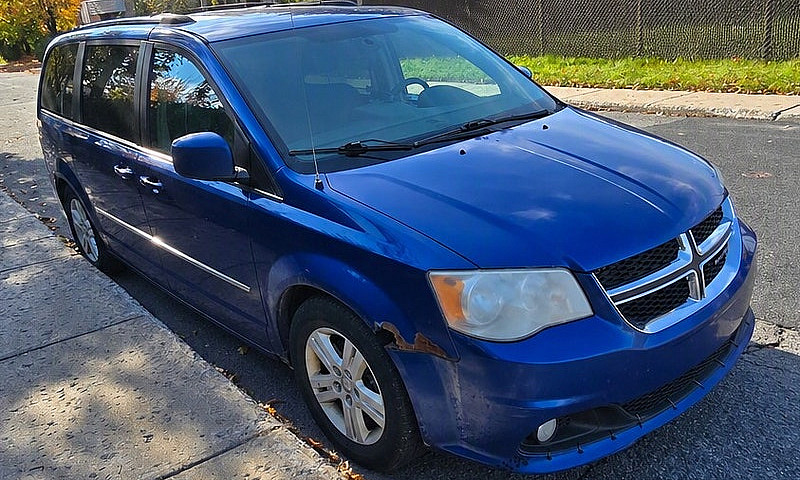 Dodge Caravan Crew 2...