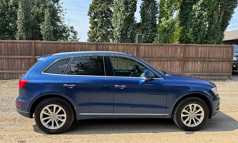 2016 Audi Q5...