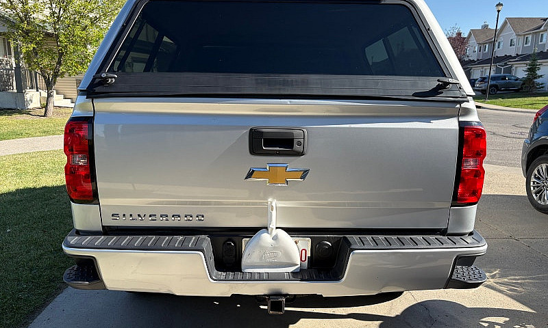 2018 Chevy Silverado...