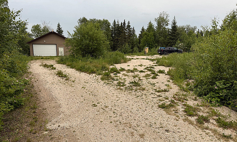 Lakefront Cabin For ...