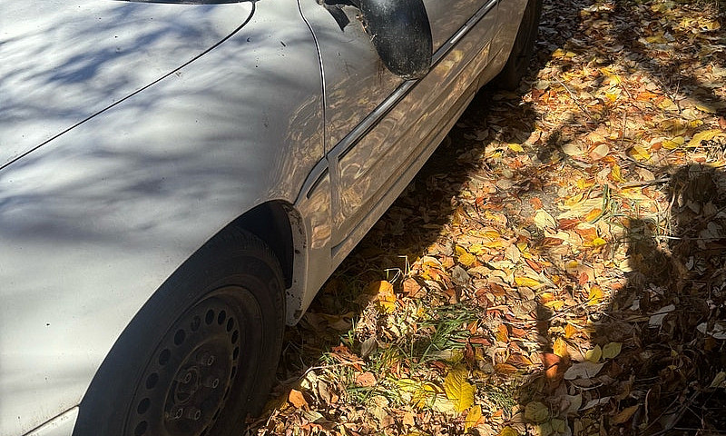 2003 Pontiac Grand A...