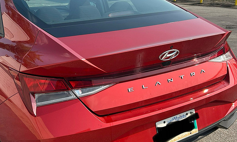2022 Hyundai Elantra...