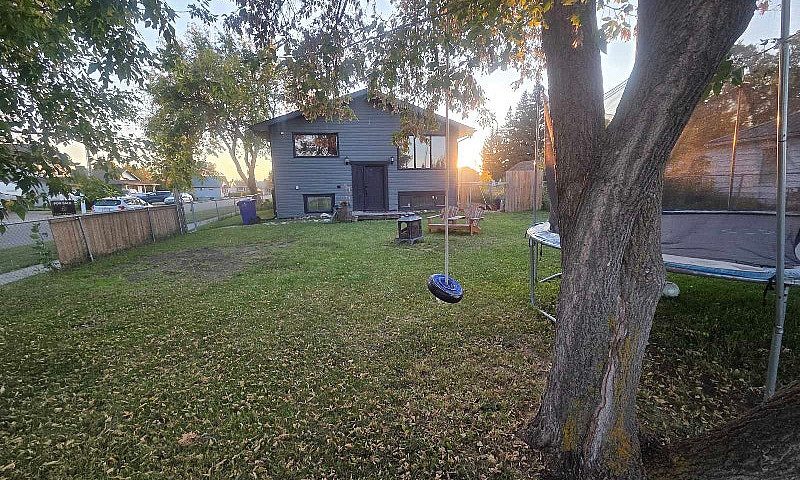 6 Bedroom House For ...