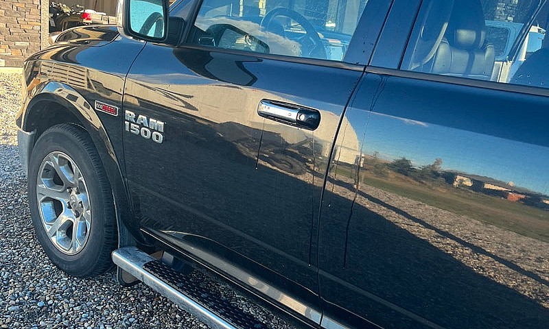 Ram 1500 Laramie...